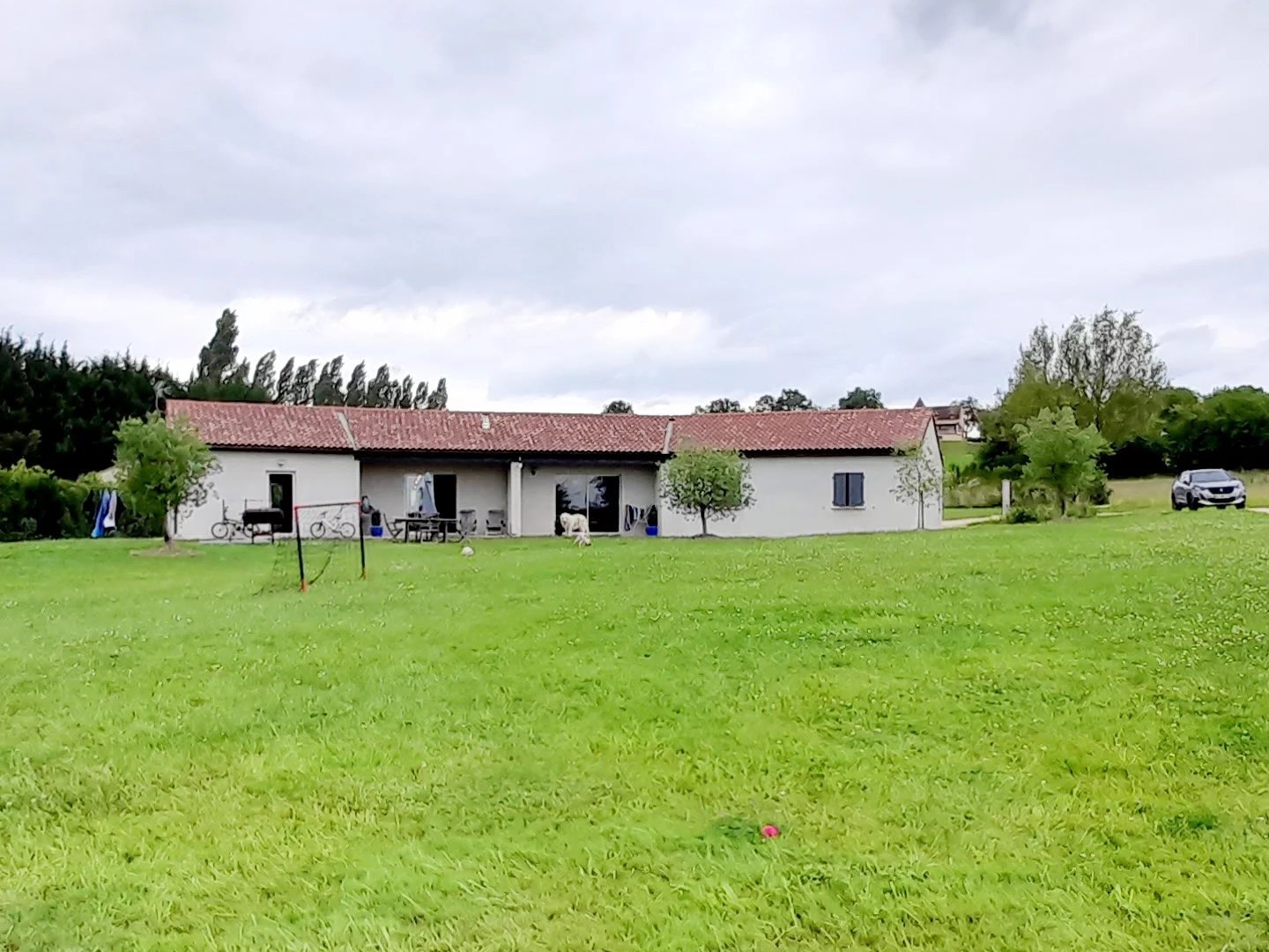 Maison à vendre - 5 pièces - 150m2 - Beaumontois En Pé... (24440)