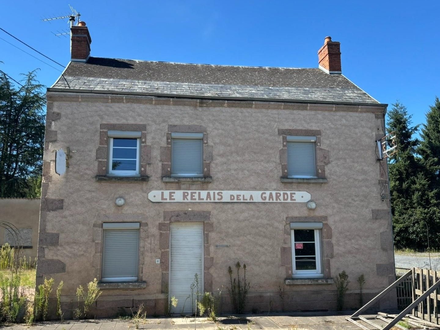 Bureaux 8 pièces 163 m²