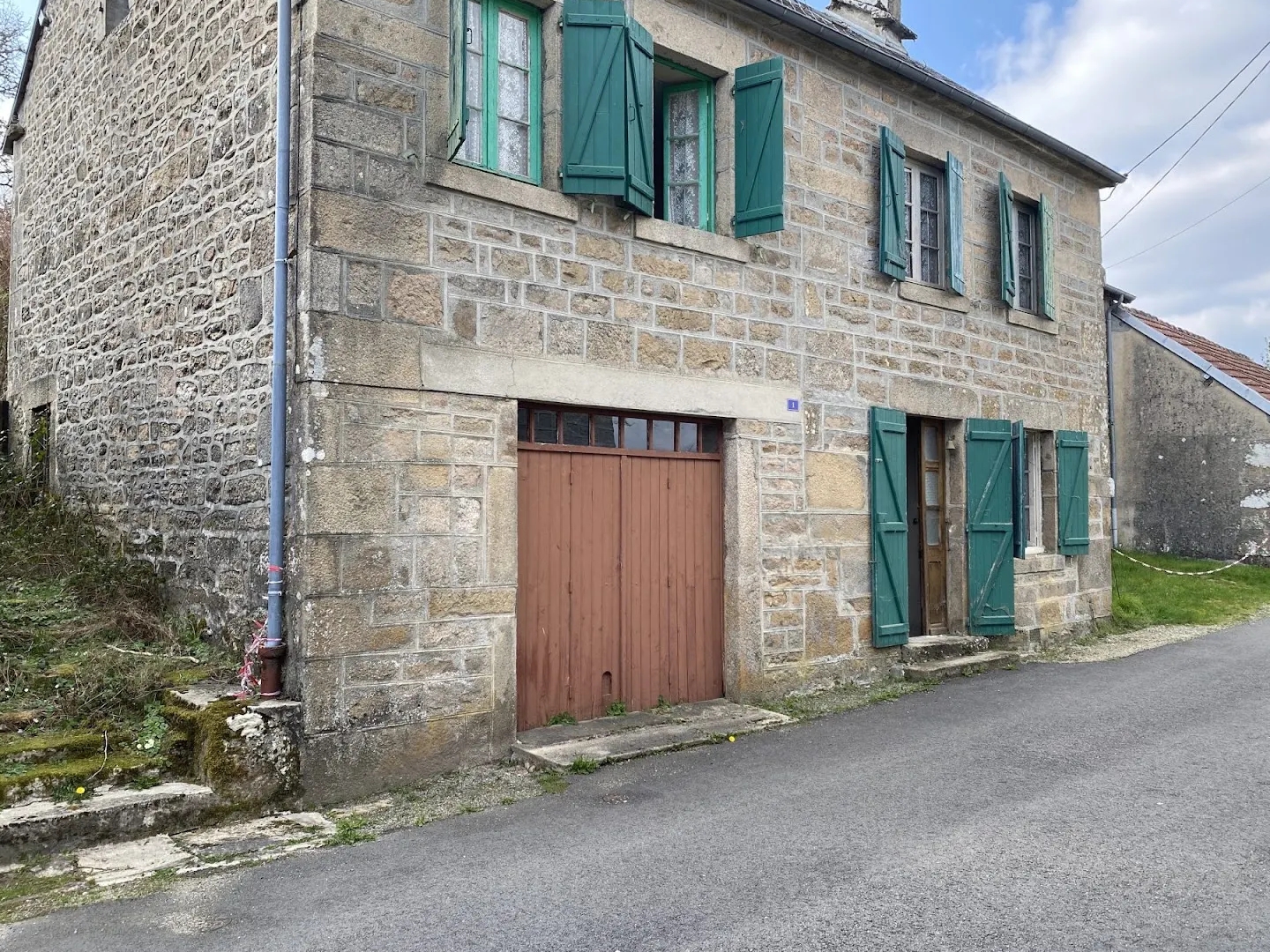 Maison à vendre - 4 pièces - 75m2 - Royère-De-Vassivière (23460)