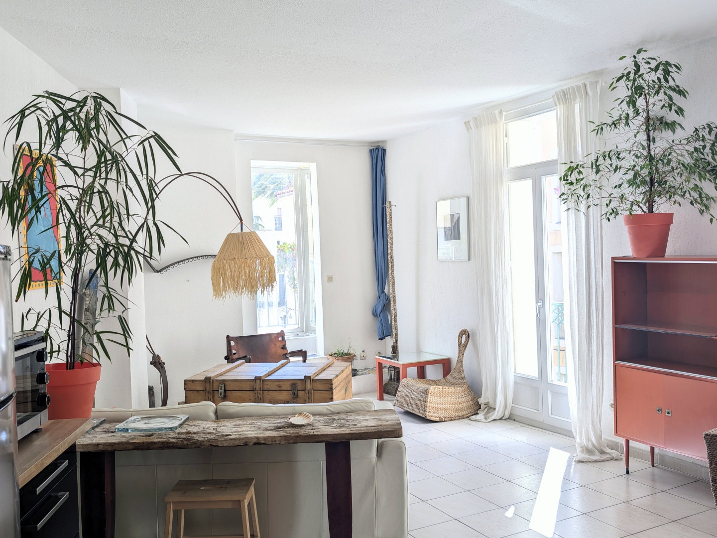 Bel appartement centre ville 3 chambres et petite terrasse p