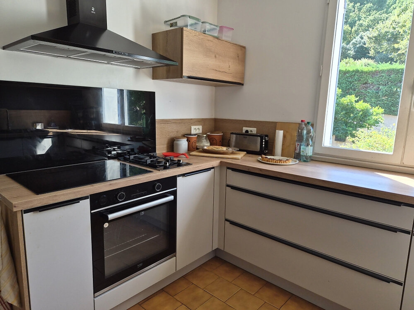 Maison à vendre - 6 pièces - 165m2 - Lamanon (13113)
