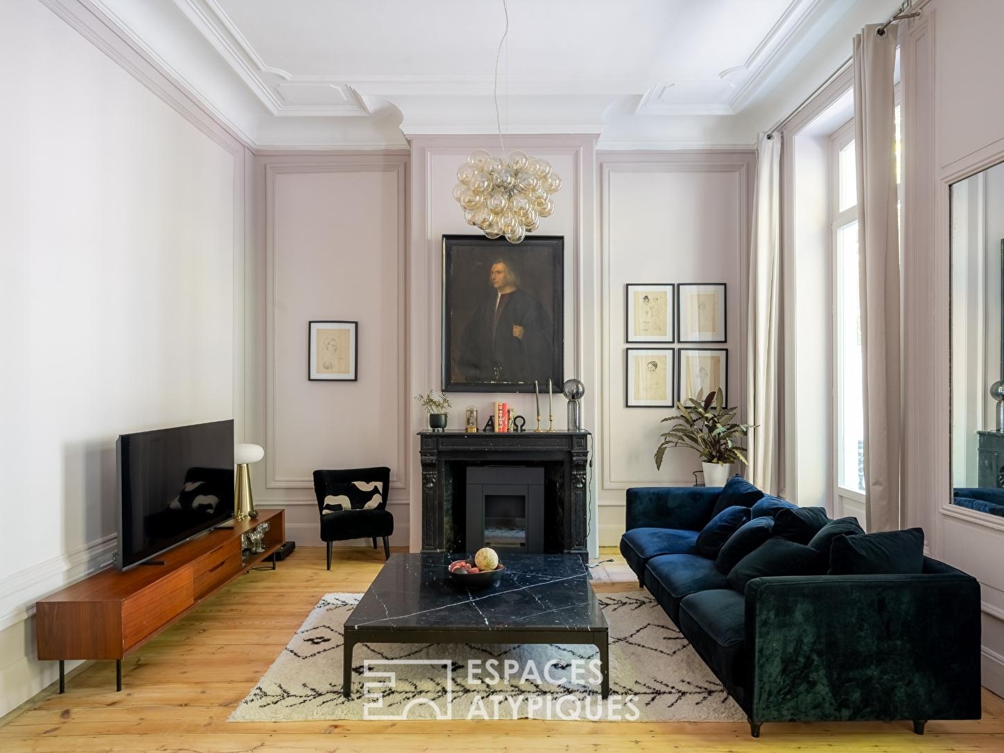 Appartement au cachet haussmannien et esprit contemporain