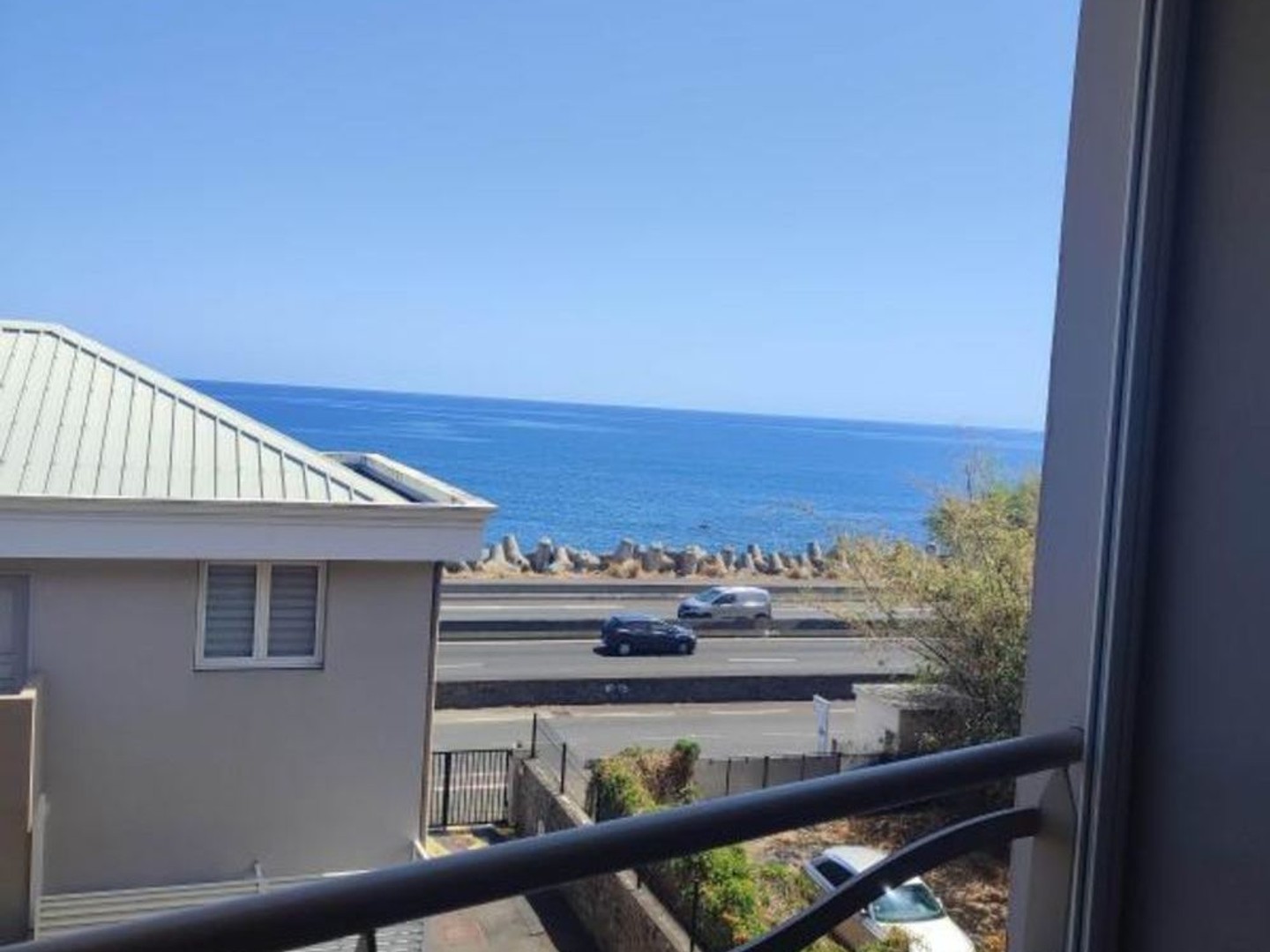 À Vendre : Appartement T4 La Possession, Proche Commodités et Accès 4 Voies