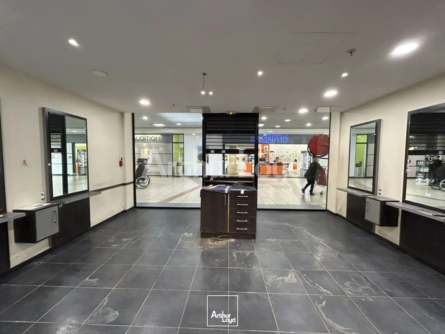 Locaux à vendre - 47m2 - Douai (59500)