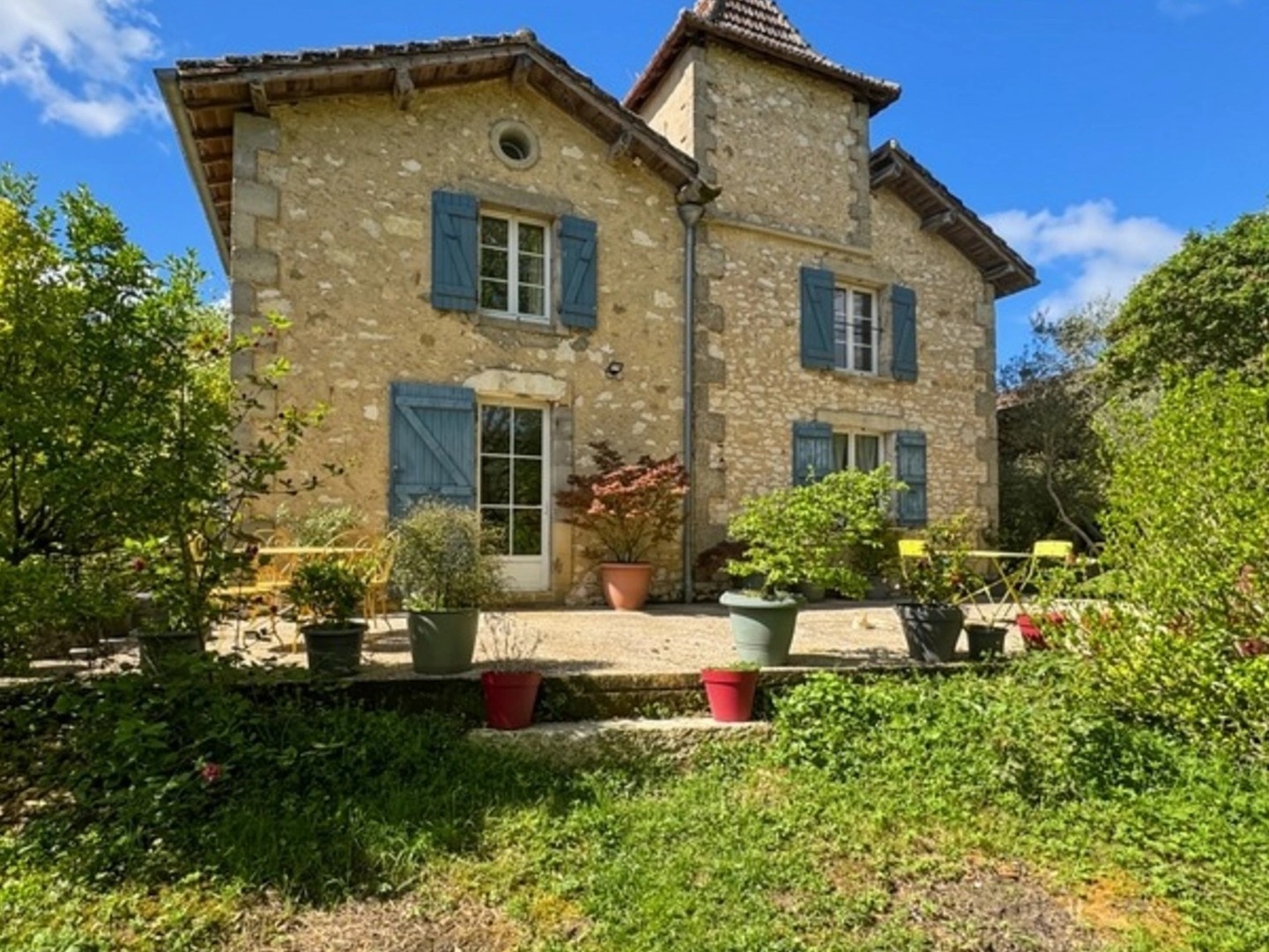 Maison 8 pièces 240 m²