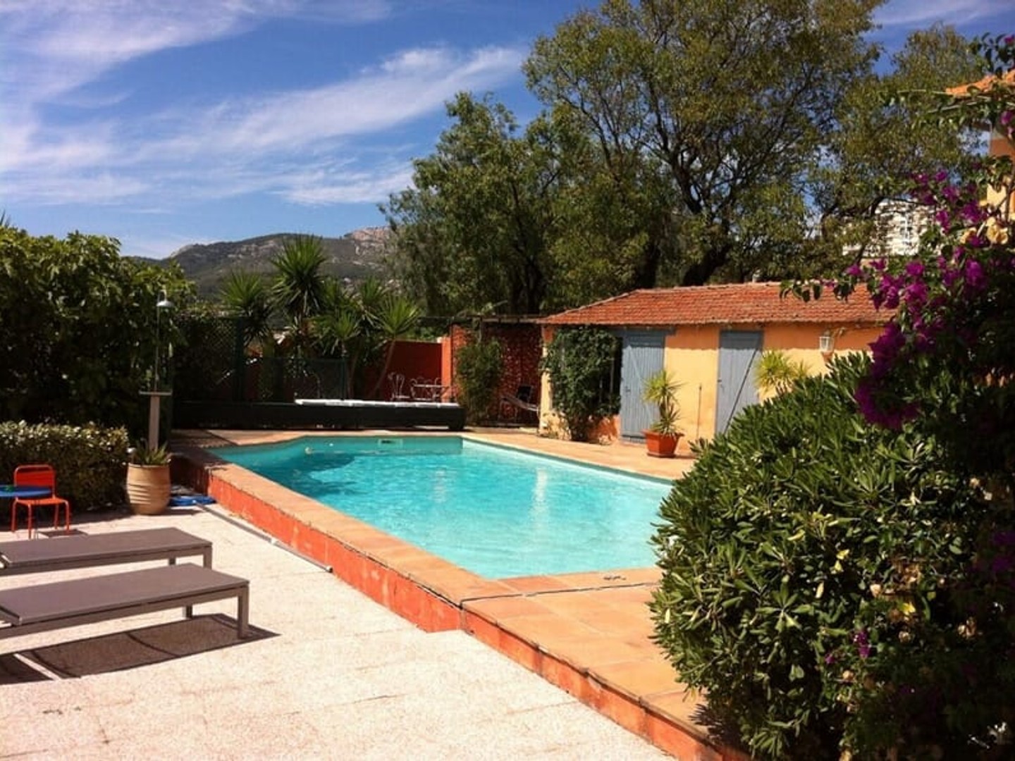 Maison plain pied avec piscine
