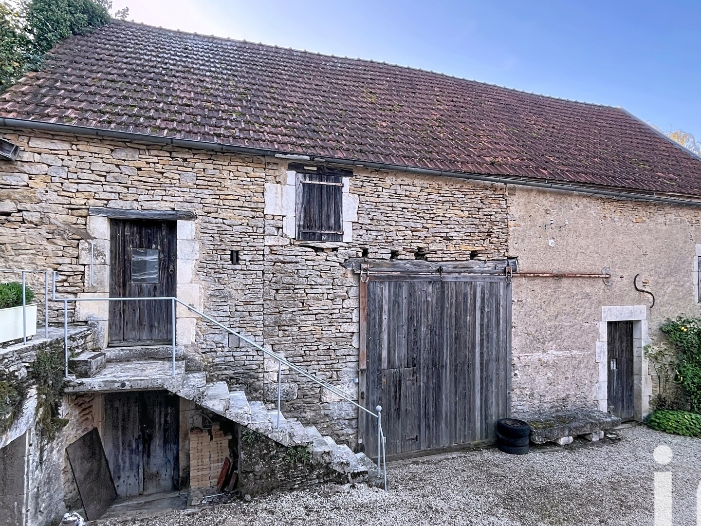 Maison à vendre - 2 pièces - 55m2 - Brosses (89660)