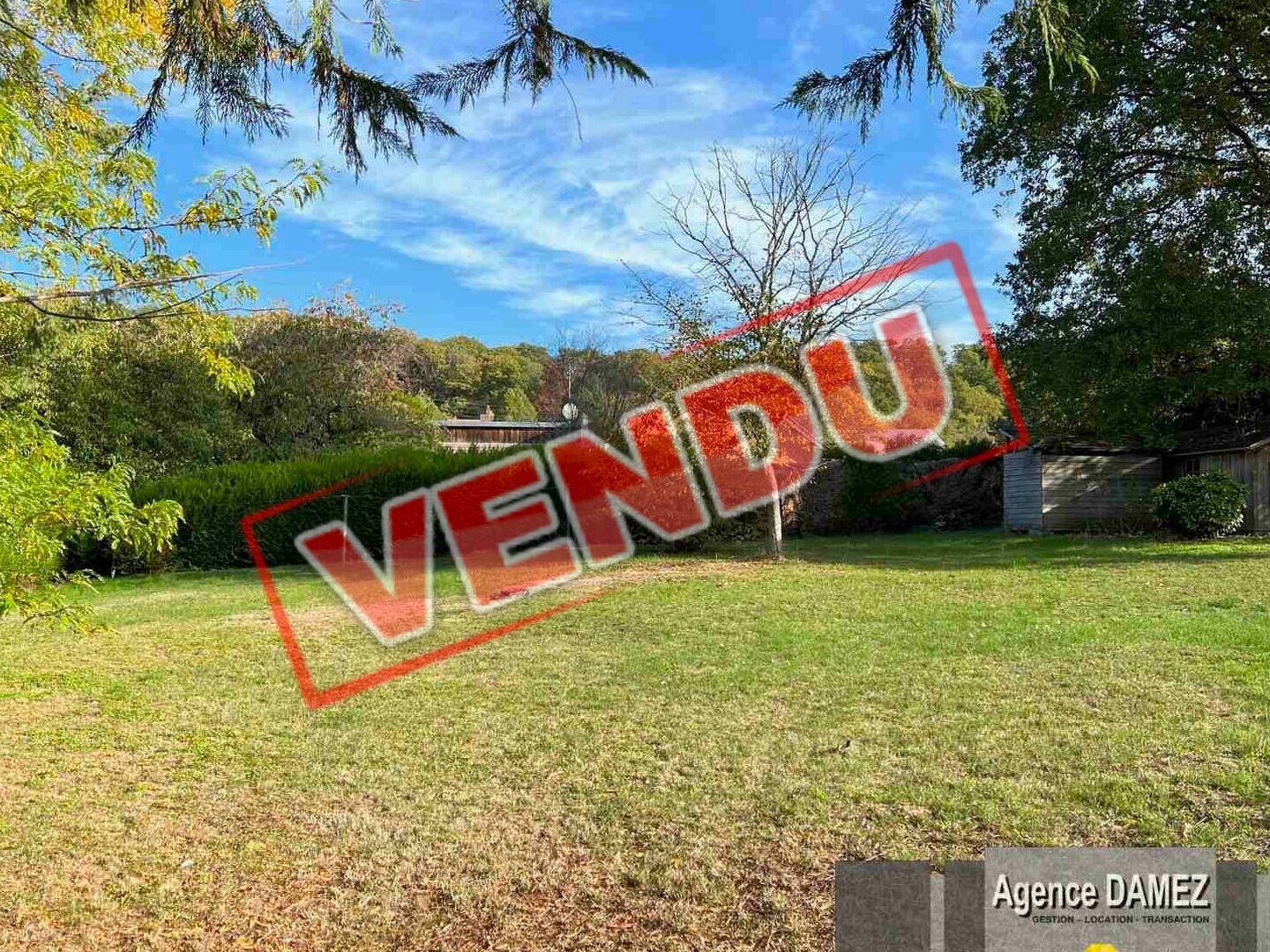 Terrain à vendre - 931m2 - Dourdan (91410)