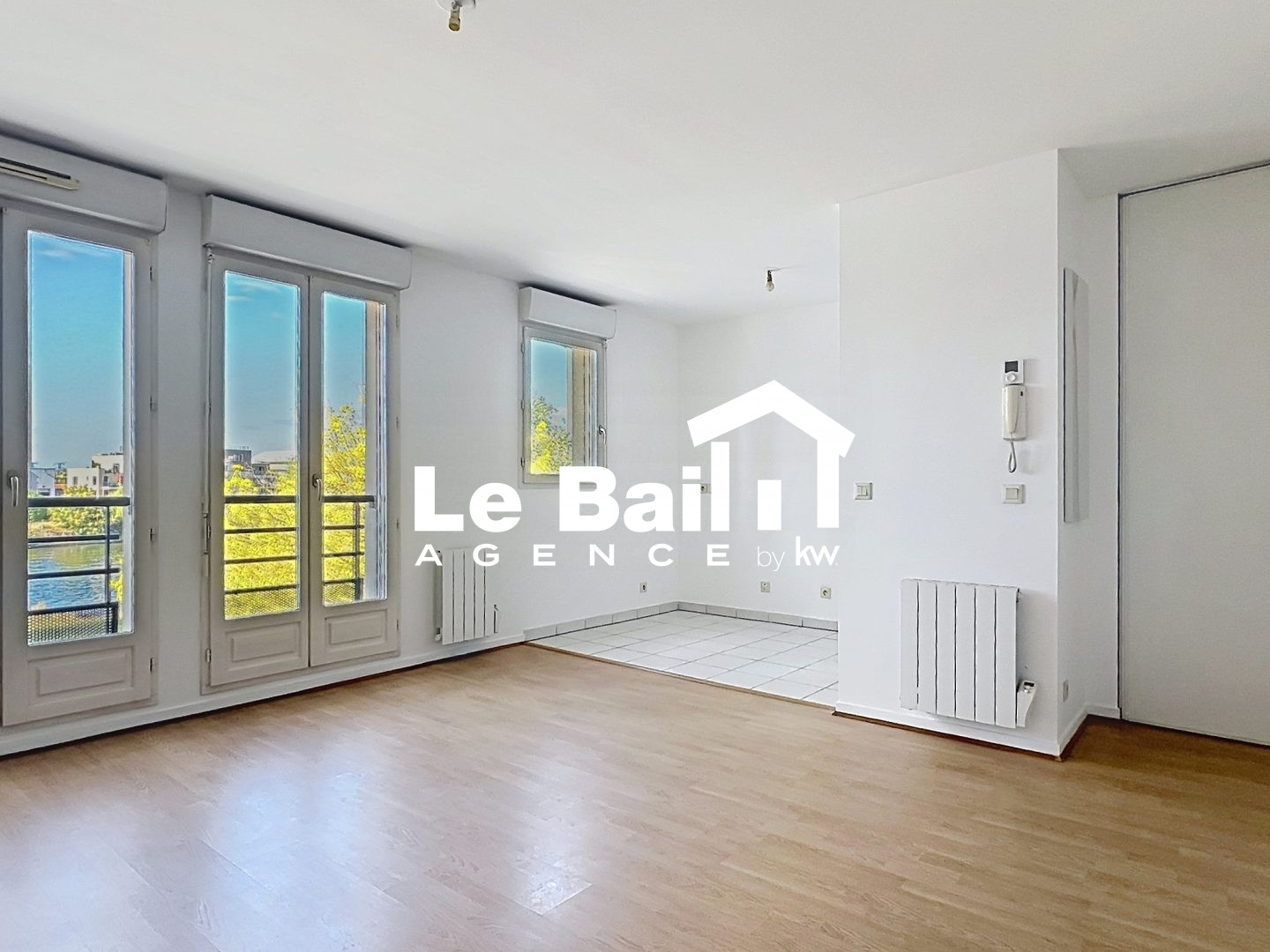 Appartement à vendre - 2 pièces - 56m2 - Beaumont-Sur-Oise (95260)
