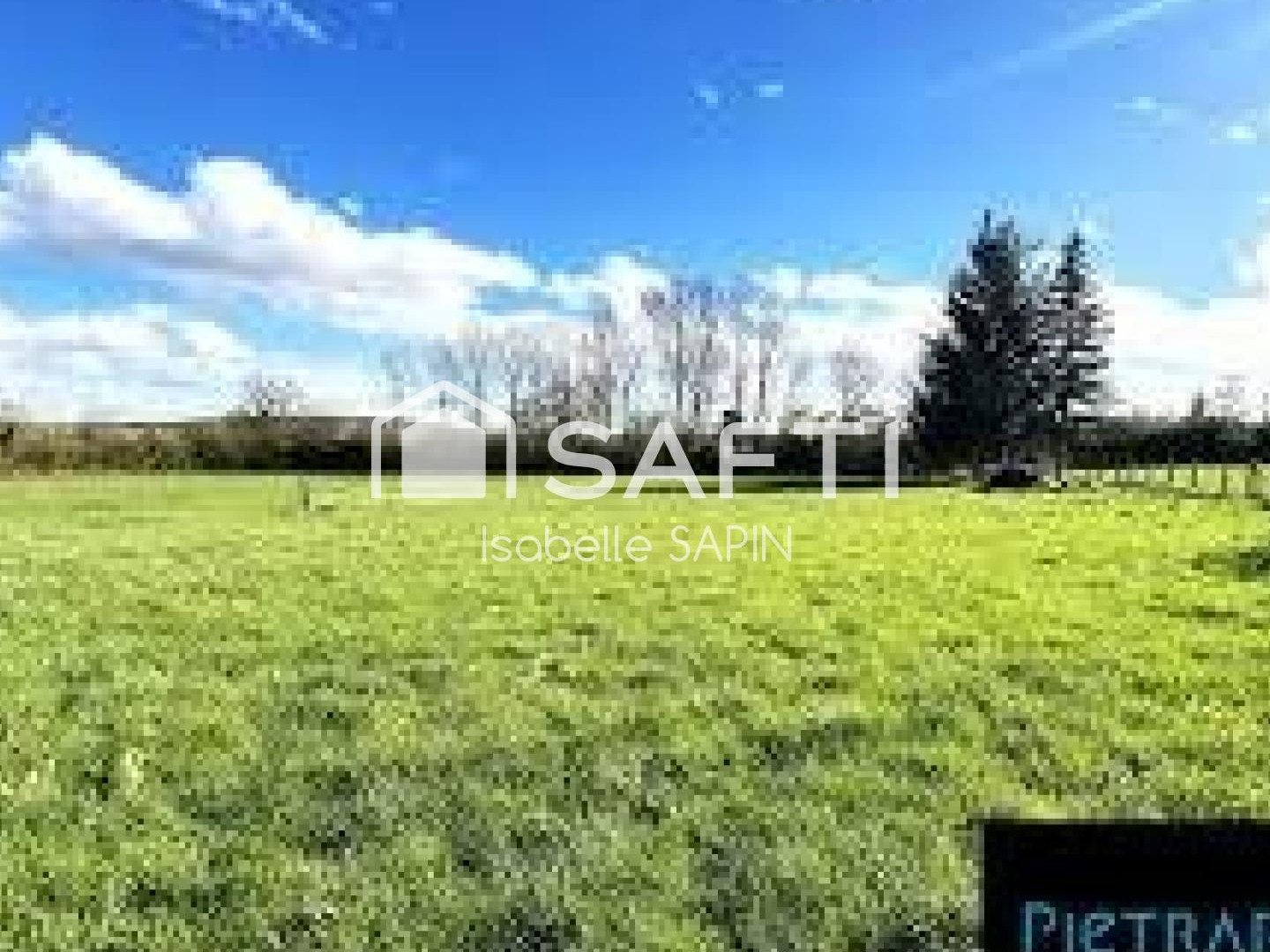 Terrain à la campagne