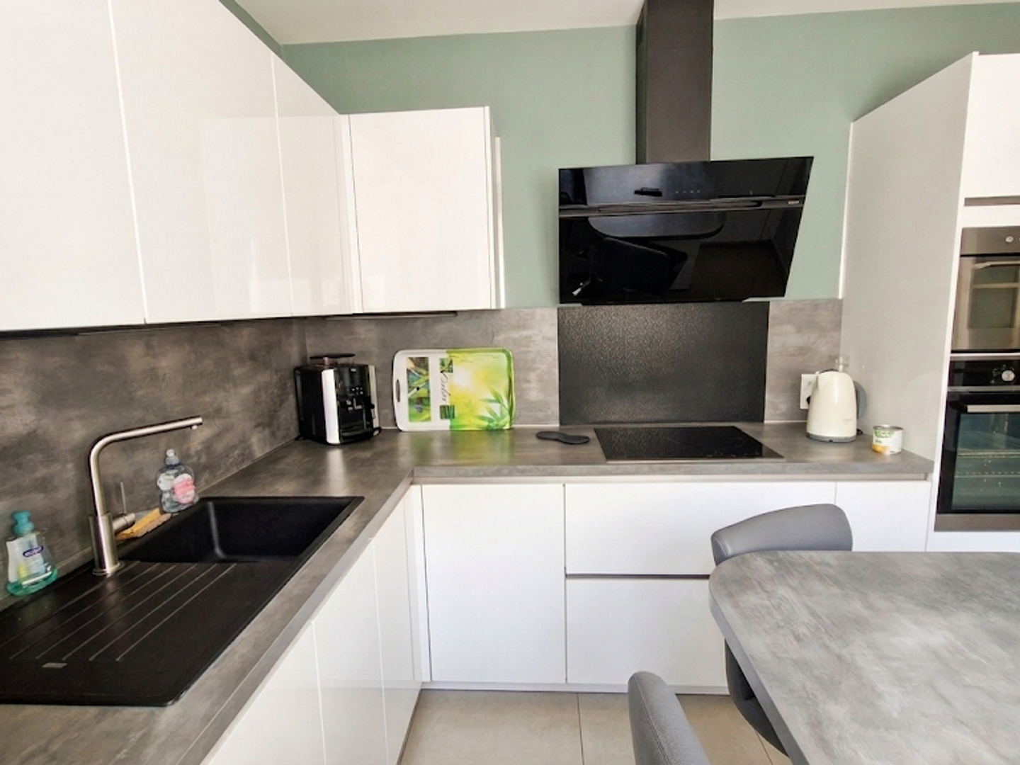 Maison à vendre - 6 pièces - 115m2 - La Ville-Aux-Dames (37700)