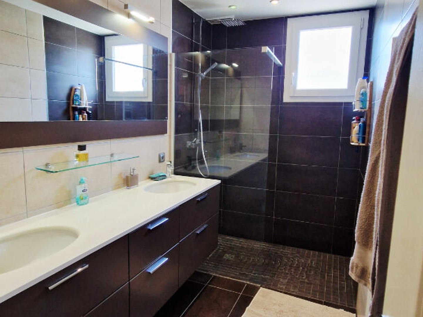 Maison à vendre - 6 pièces - 115m2 - La Ville-Aux-Dames (37700)