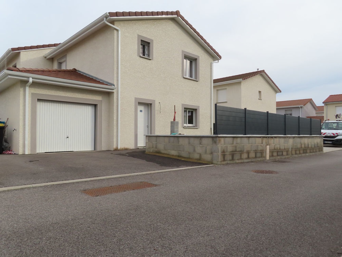A SAISIR ST ROMAIN DE JALIONAS MAISON RECENTE 105m2