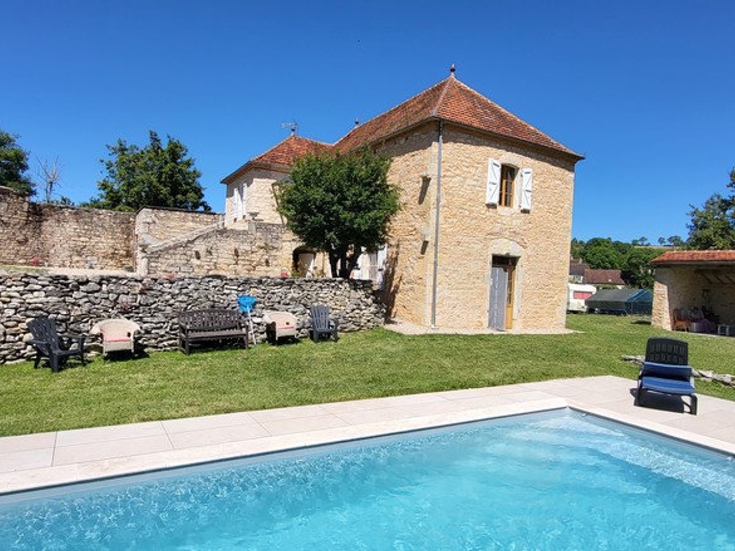 Maison à vendre - 4 pièces - 127m2 - Coeur De Causse (46240)
