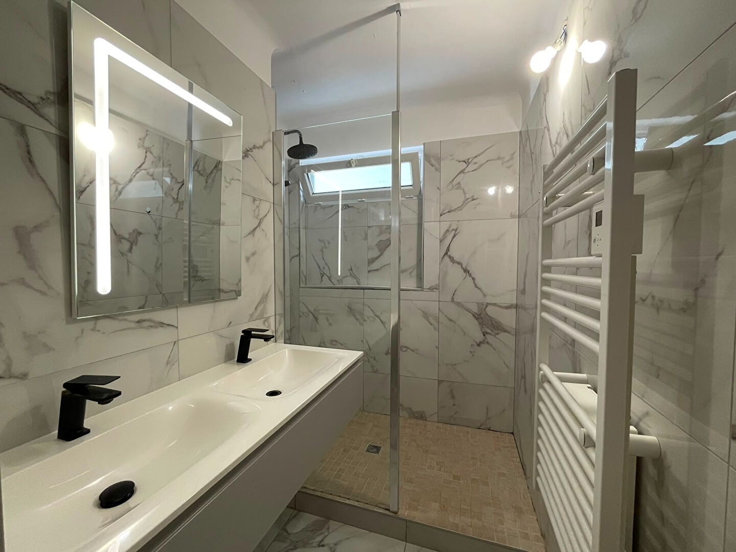 Appartement à vendre - 4 pièces - 77m2 - Sète (34200)