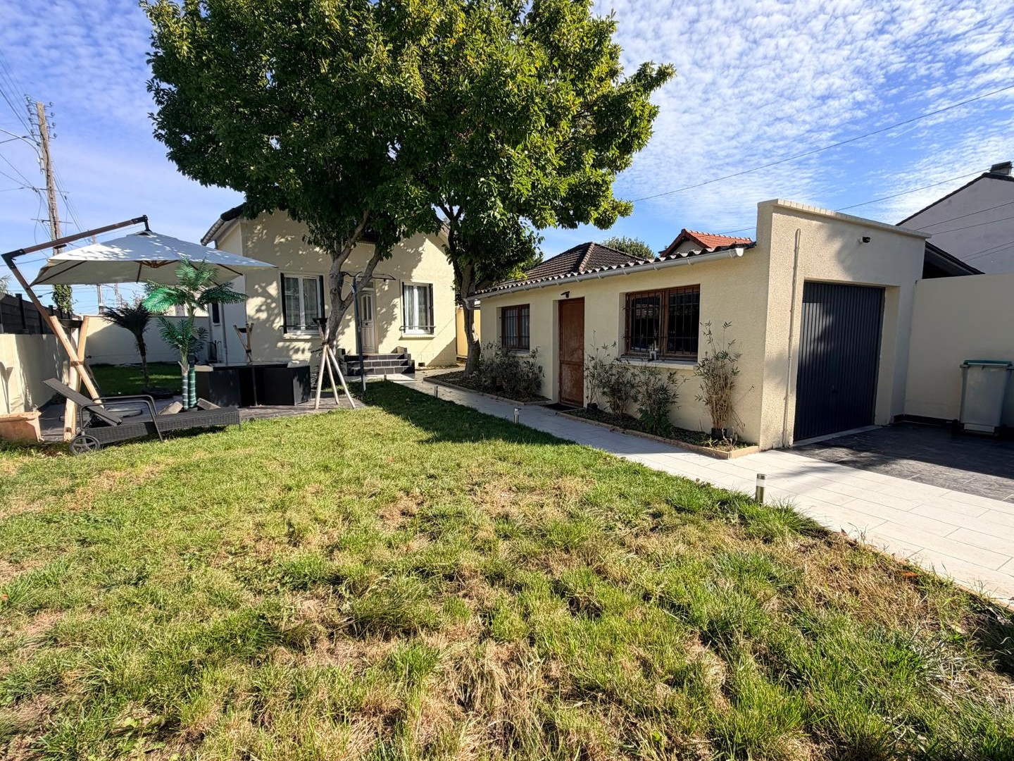 Exclusivité! Maison individuelle sur 286m2 de terrain, garag