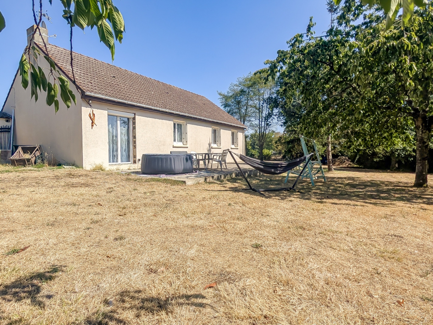 Maison à vendre - 7 pièces - 162m2 - Oizé (72330)