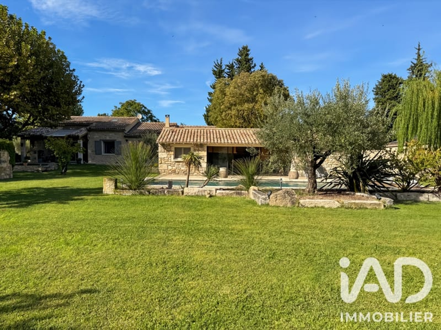 Maison à vendre - 7 pièces - 210m2 - Saint-Rémy-De-Pro... (13210)