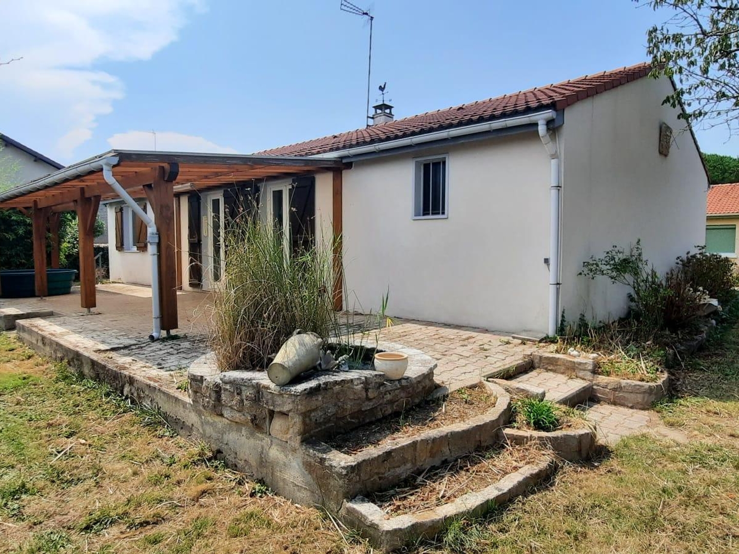 Maison à vendre - 4 pièces - 90m2 - Bonson (42160)