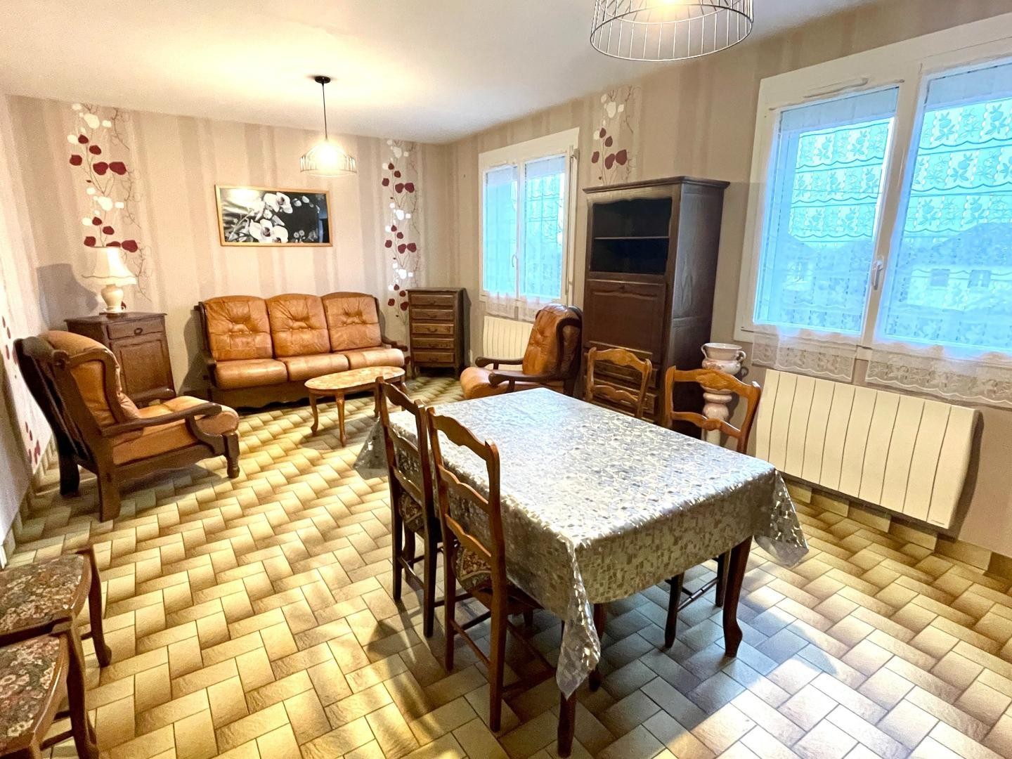 Maison à vendre - 4 pièces - 75m2 - Mayenne (53100)