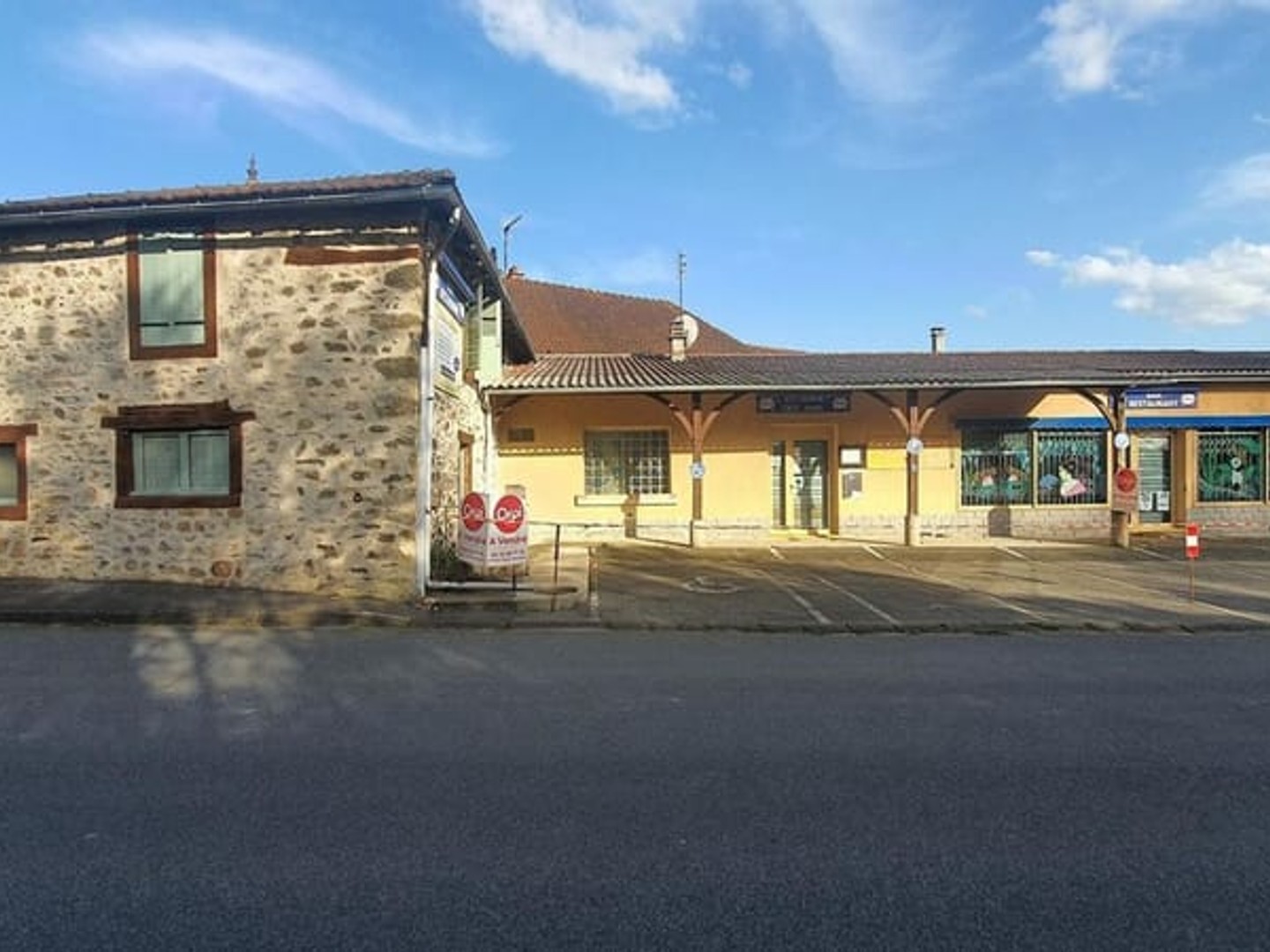Immeuble 7 pièces 150 m²
