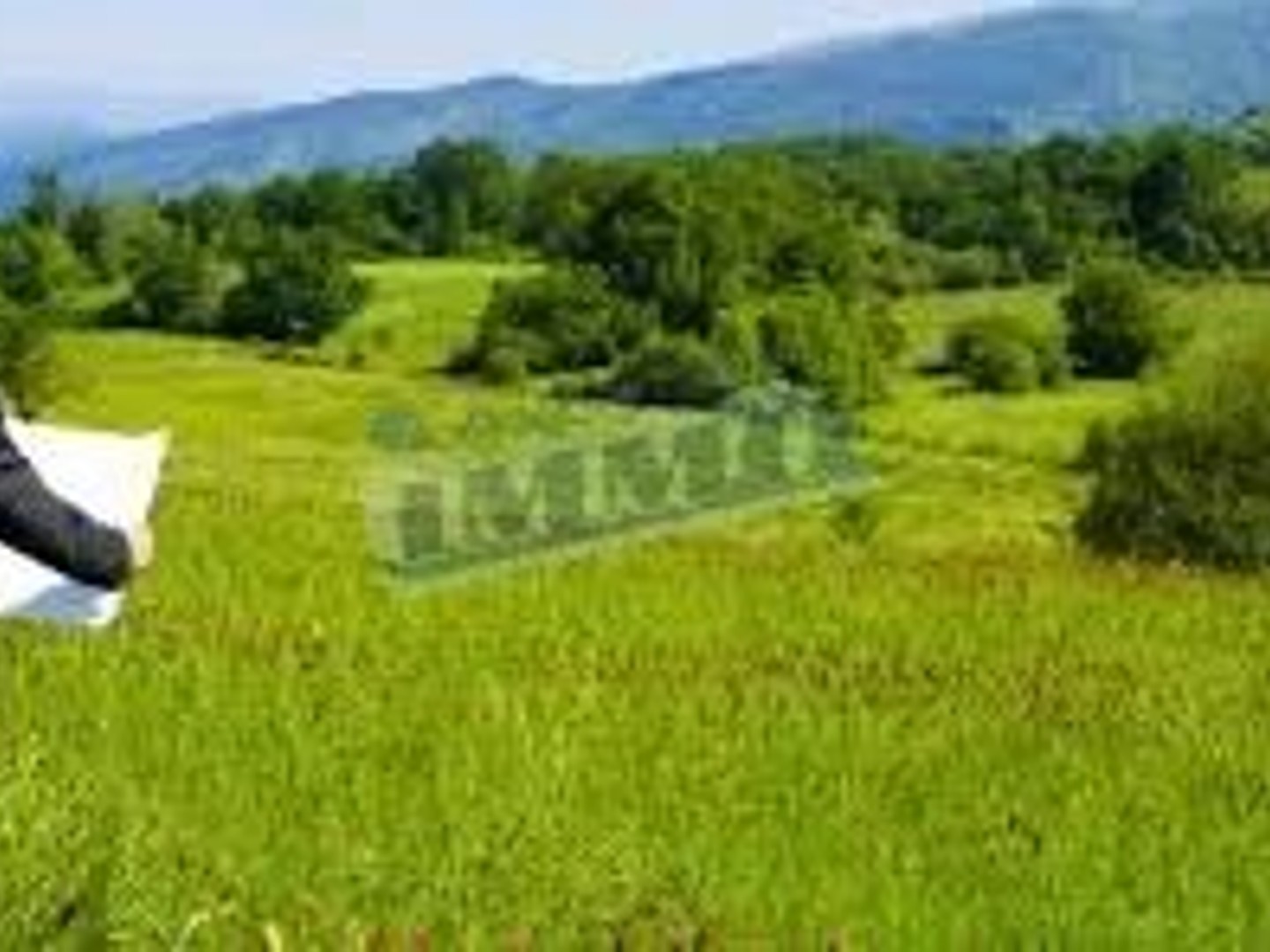 Terrain constructible. Secteur de TINCQUES.