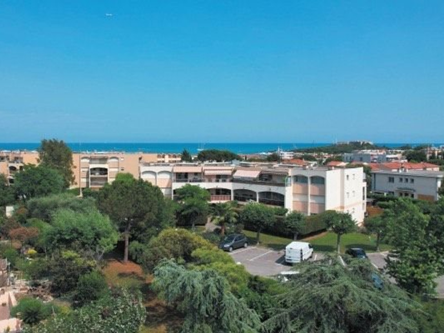 Antibes, 4 pièces en Dernier Étage, Grande Terrasse et vue Mer