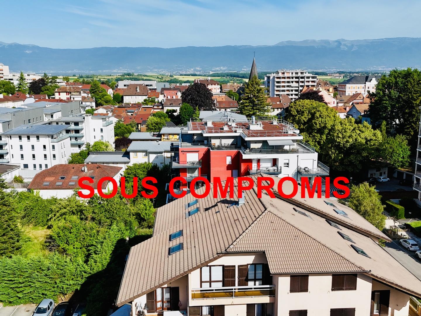 St Julien-en-Genevois RARE Appartement T2 bis en dernier étage