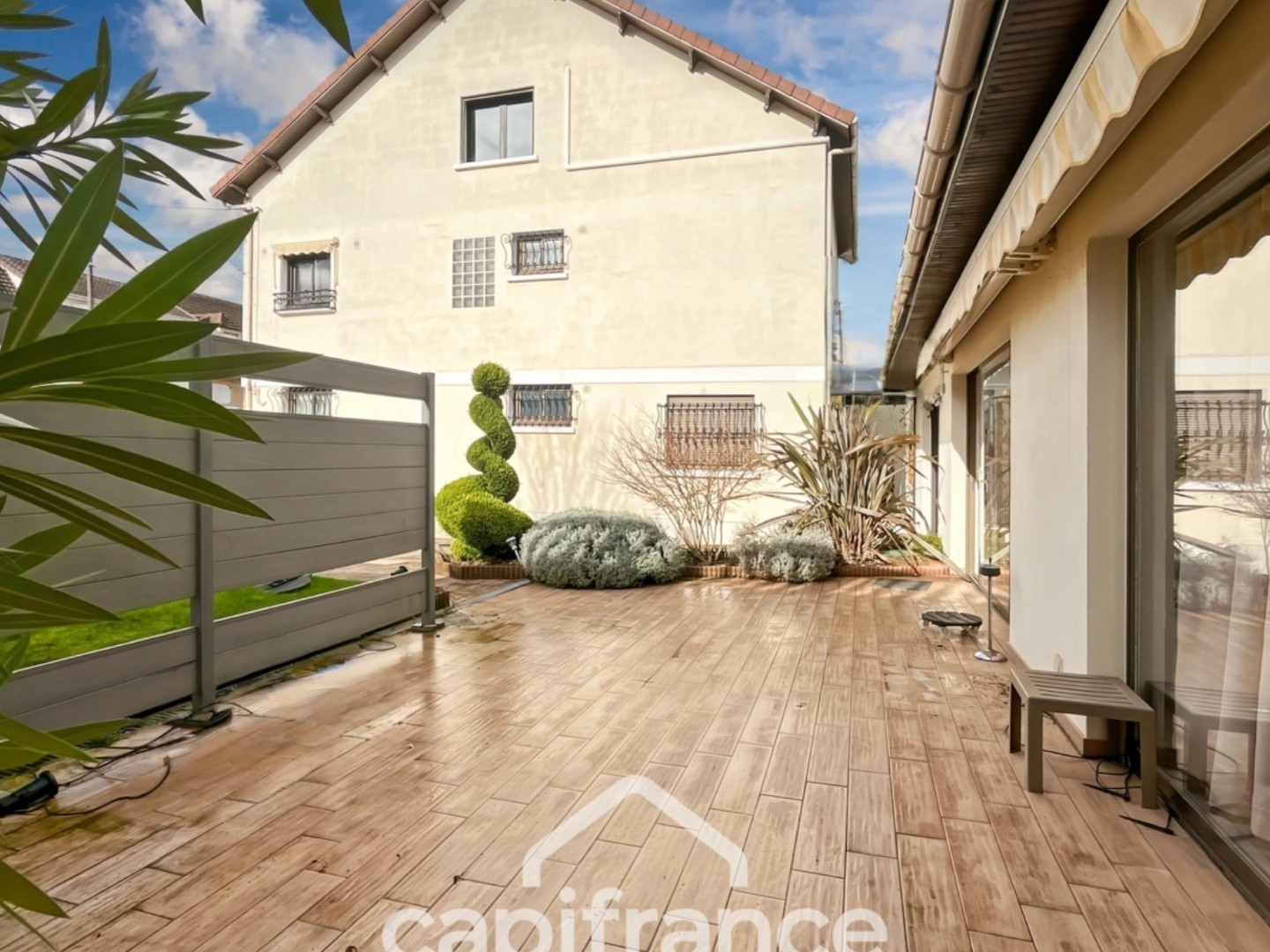 Maison 6 pièces 200 m²