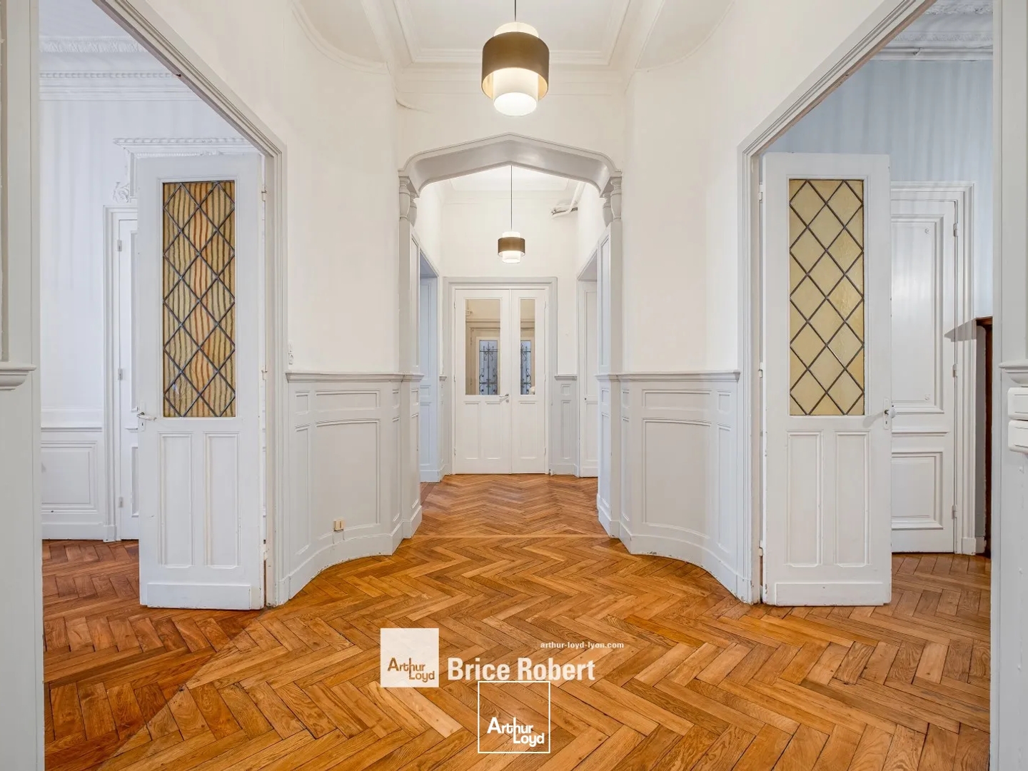 Bureaux à vendre style haussmannien Lyon 6ème proximité métro Foch