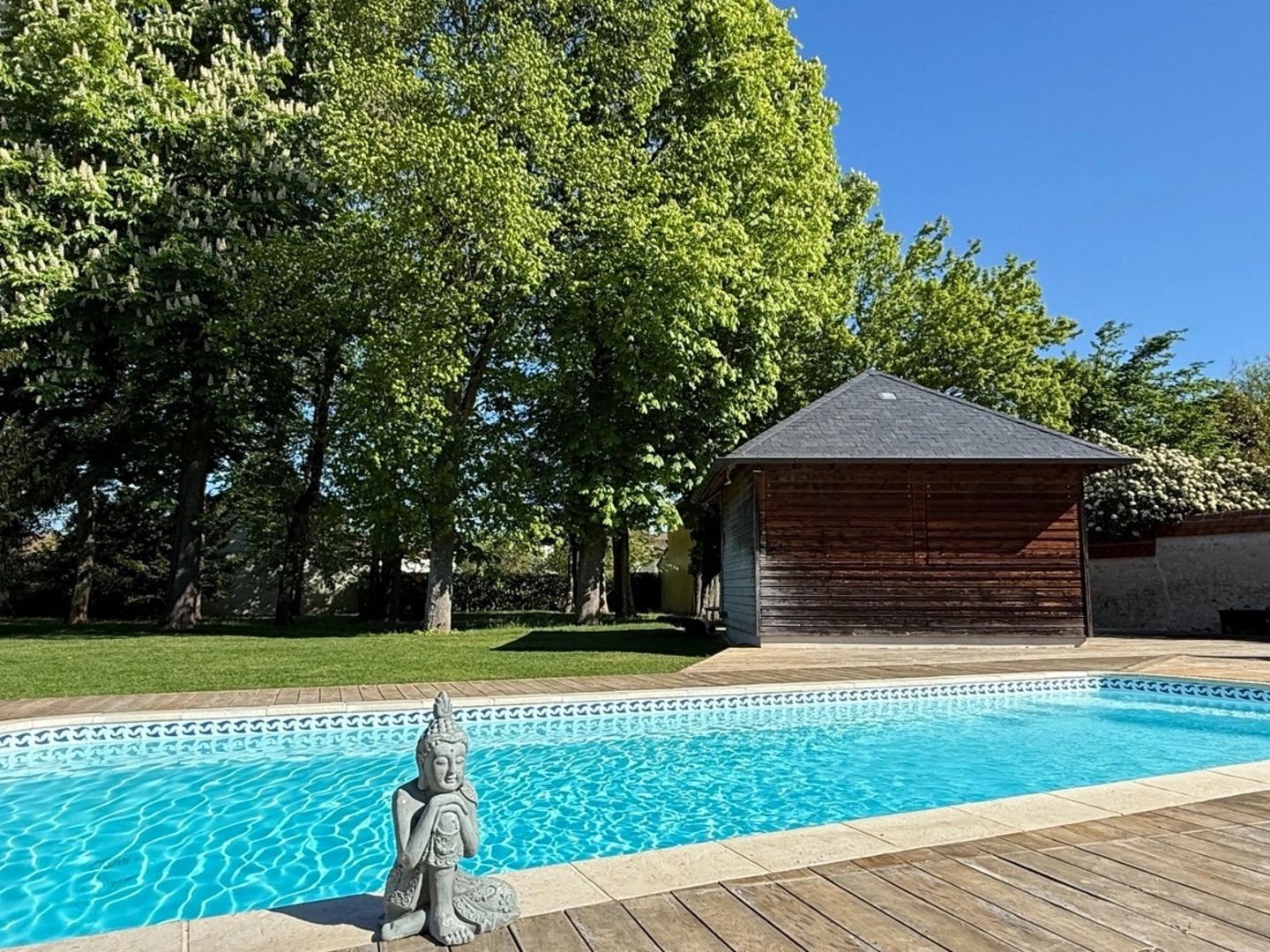 Maison à vendre - 10 pièces - 427m2 - Orléans (45000)