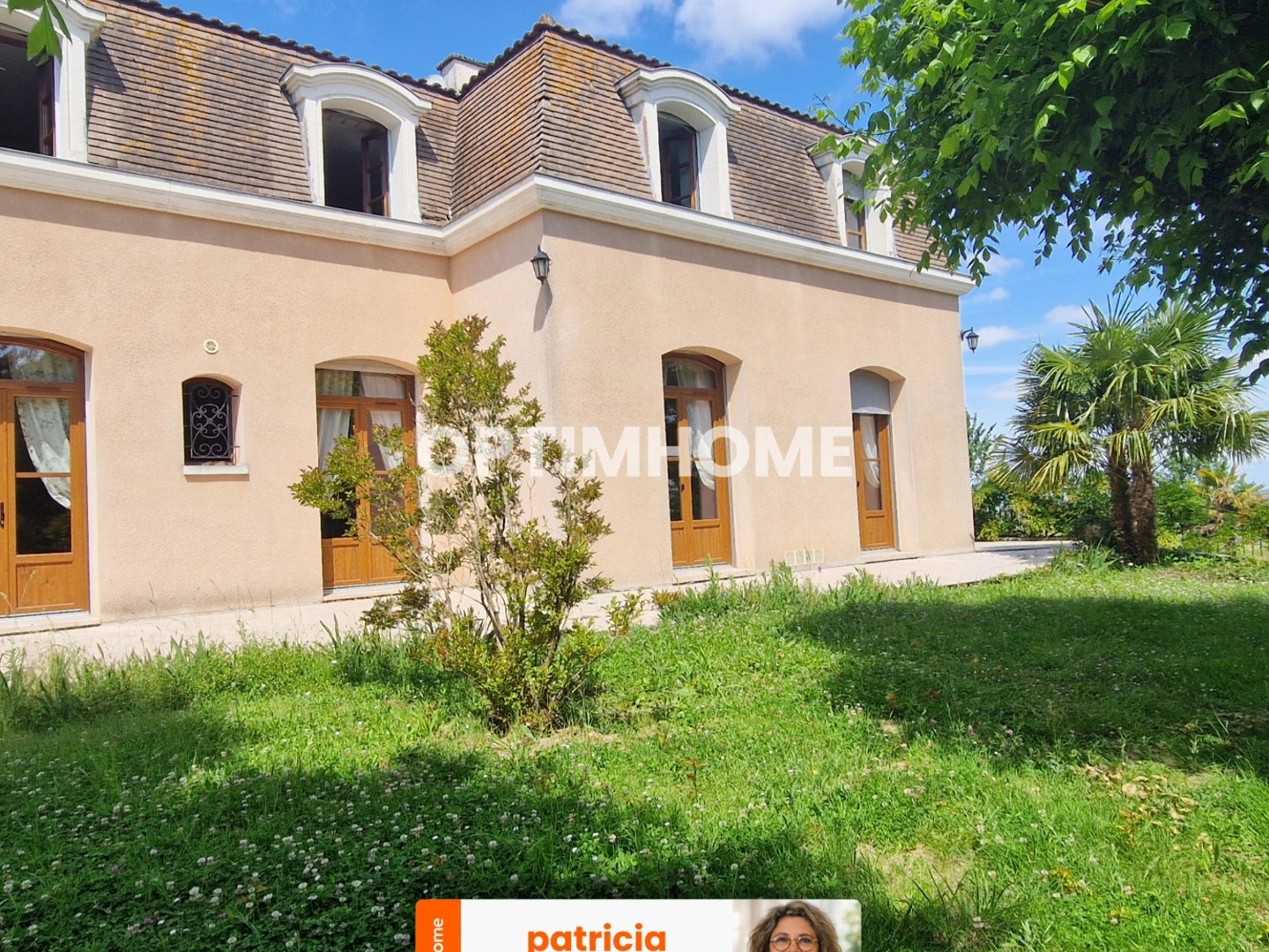 Maison 12 pièces 240 m²