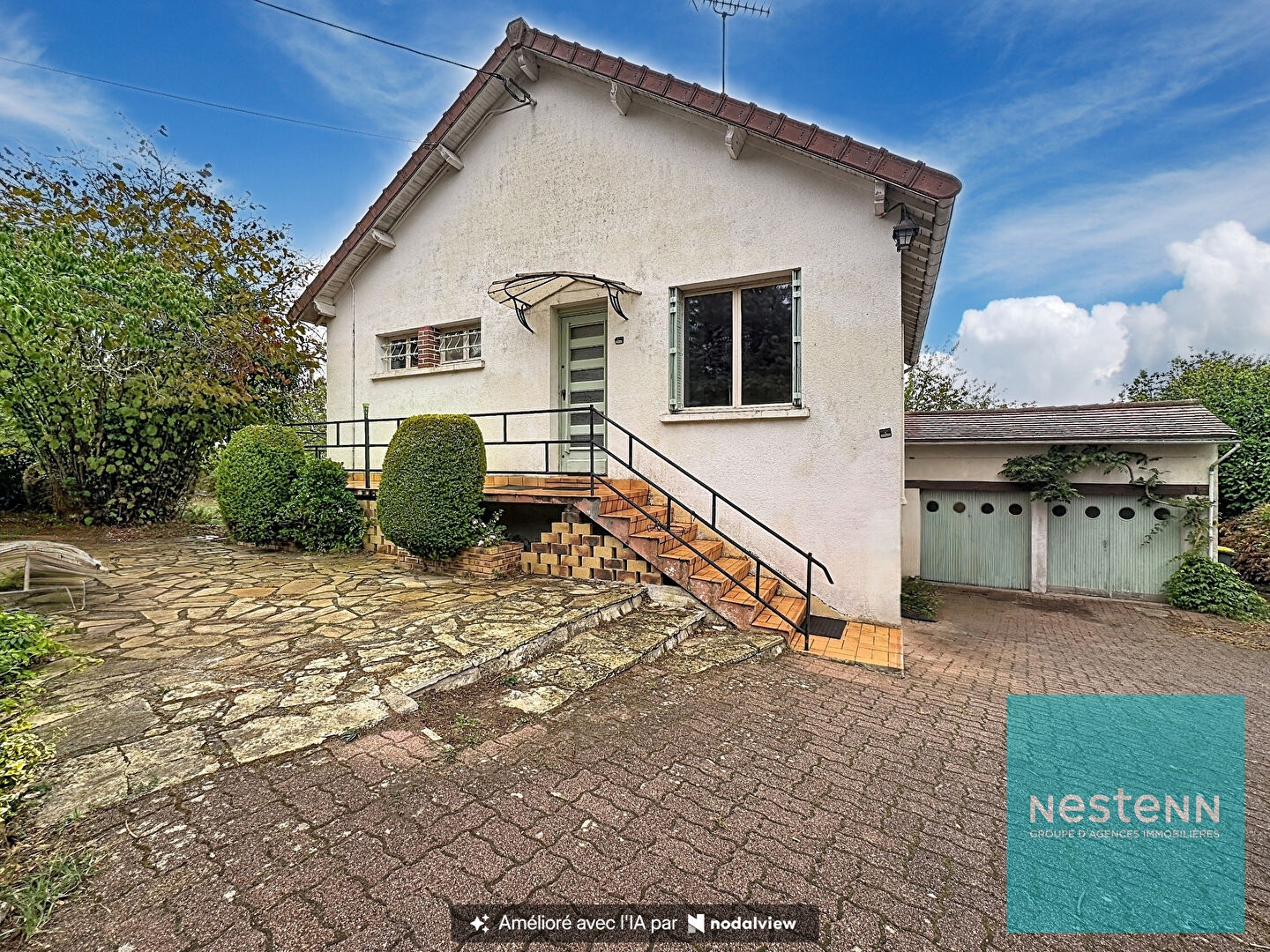 Maison surélevée sur un sous-sol total édifiée sur un terrain de 1200 m² environ à vendre à Villemaréchal