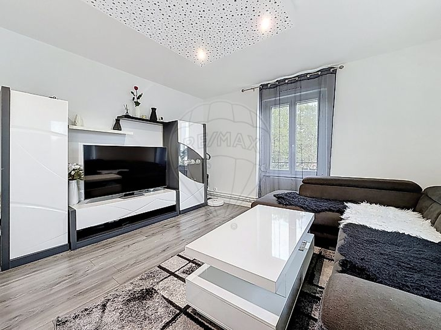 Appartement à vendre - 4 pièces - 74m2 - Belfort (90000)