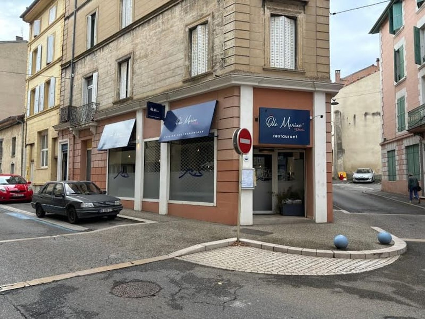 Local 85 m²