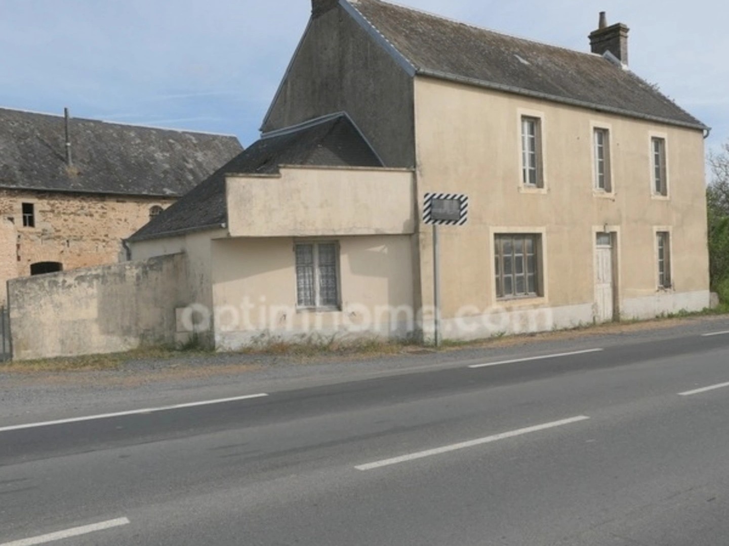 Maison à réhabiliter à NORON LA POTERIE (14)