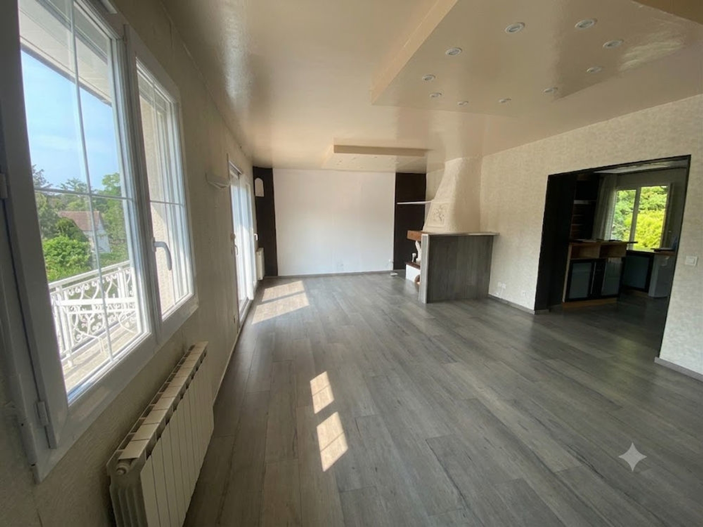 Appartement à vendre - 6 pièces - 98m2 - Chambly (60230)