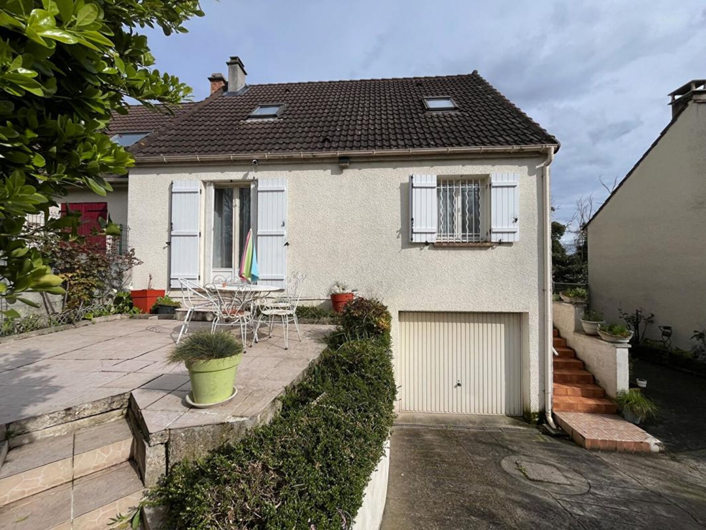 Charmante maison familiale située à VILLETANEUSE