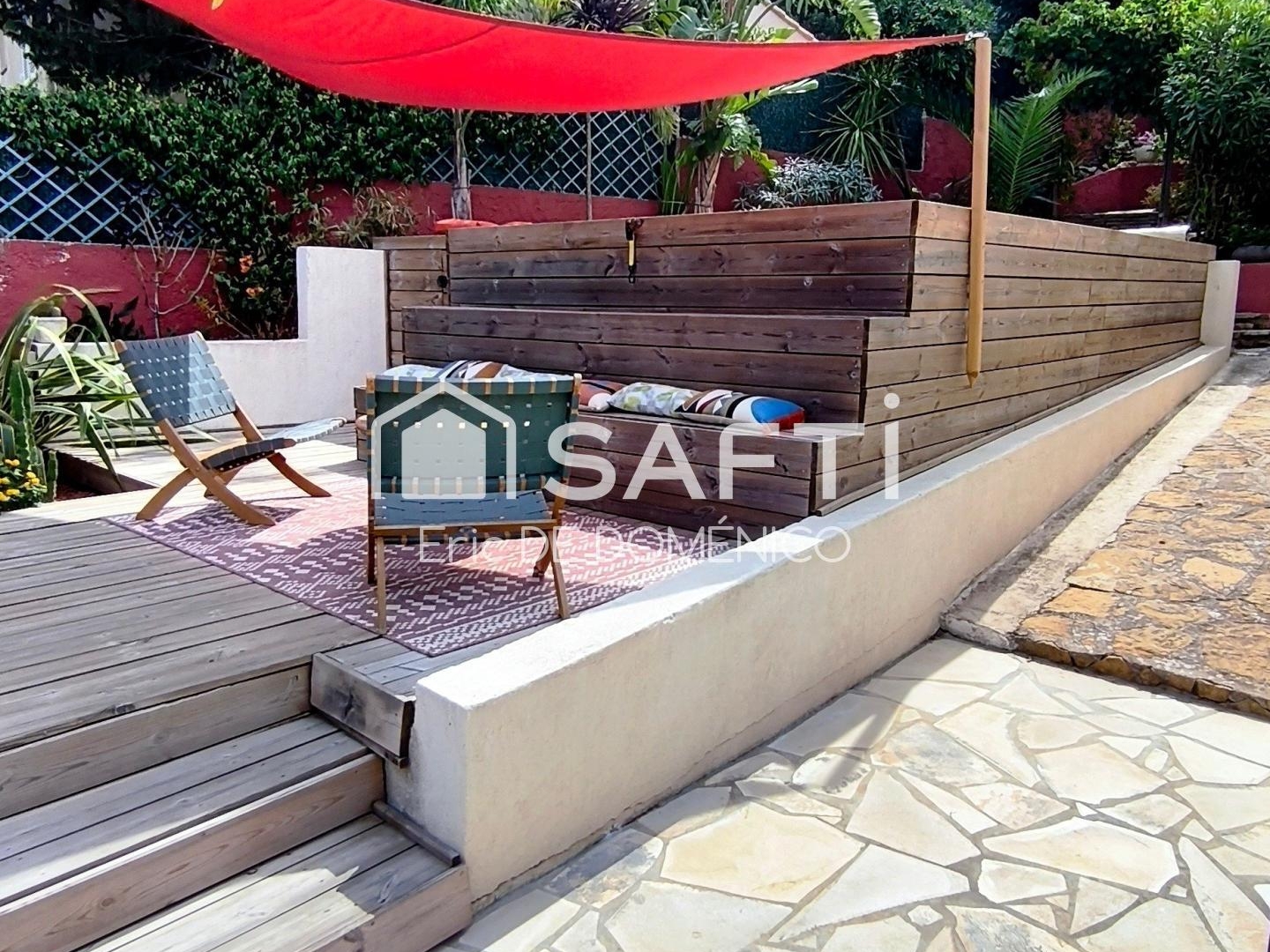 Maison à vendre - 6 pièces - 150m2 - La Seyne-Sur-Mer (83500)