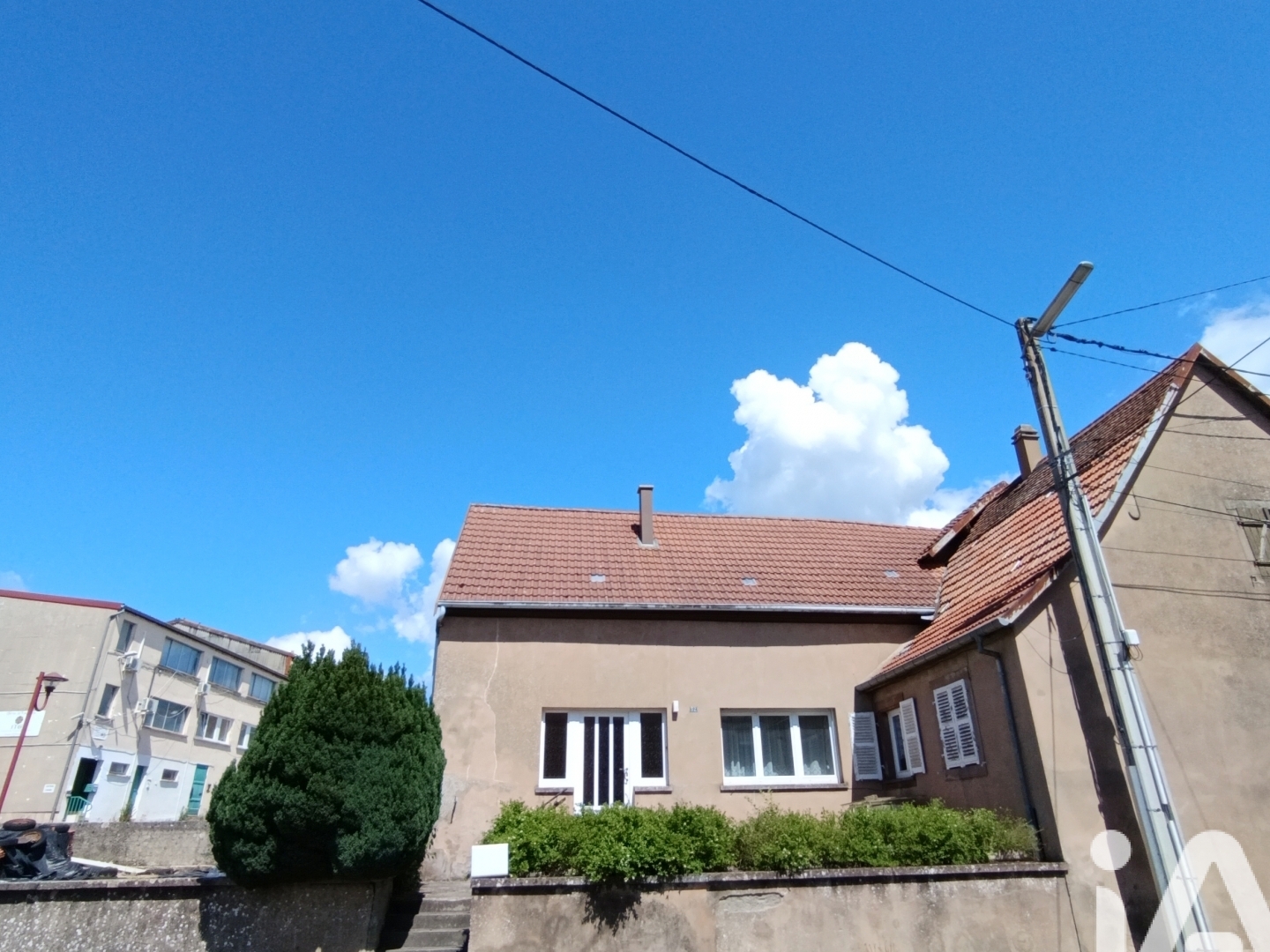 Maison 7 pièces 196 m²
