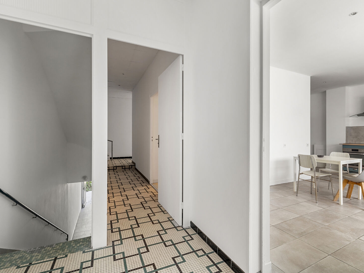 Immeuble à vendre - 15 pièces - 300m2 - Talence (33400)