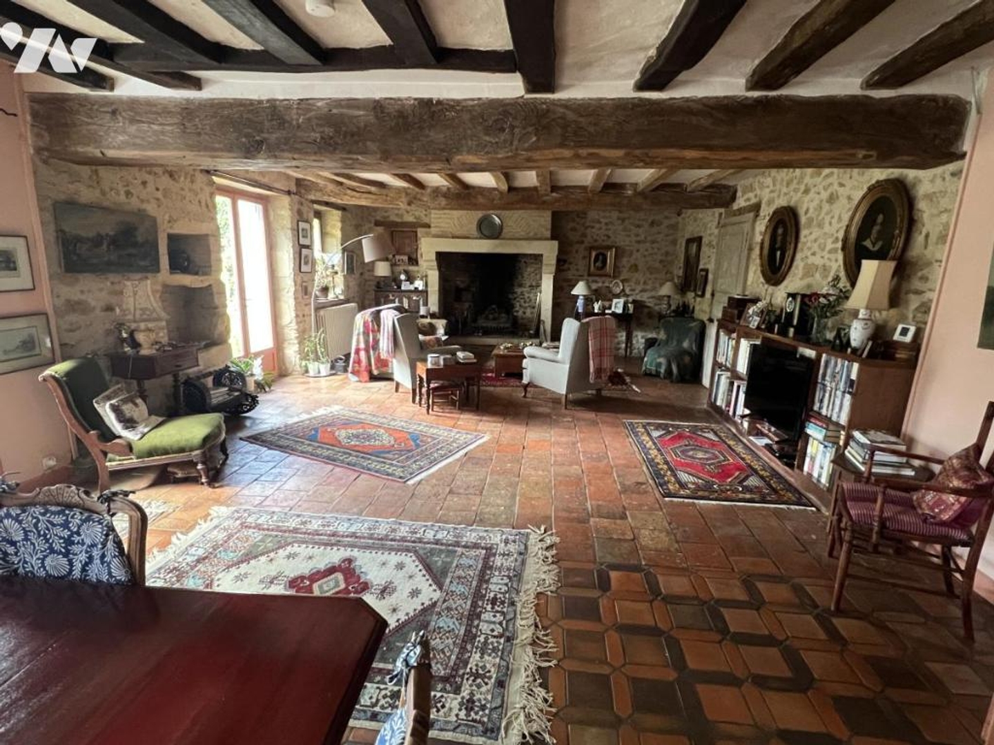 Maison à vendre - 6 pièces - 201m2 - Montigné-Lès-Rairies (49430)