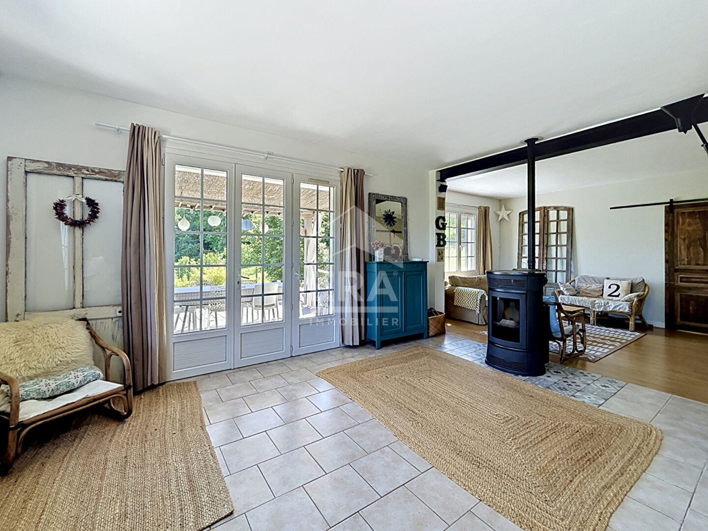 Maison à vendre - 7 pièces - 189m2 - Saint-Cyr-La-Rivière (91690)