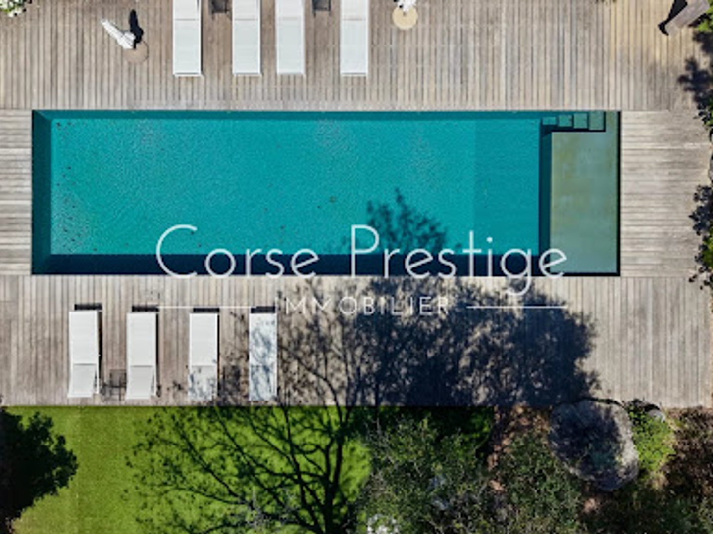 Propriété 7 pièces 220 m²