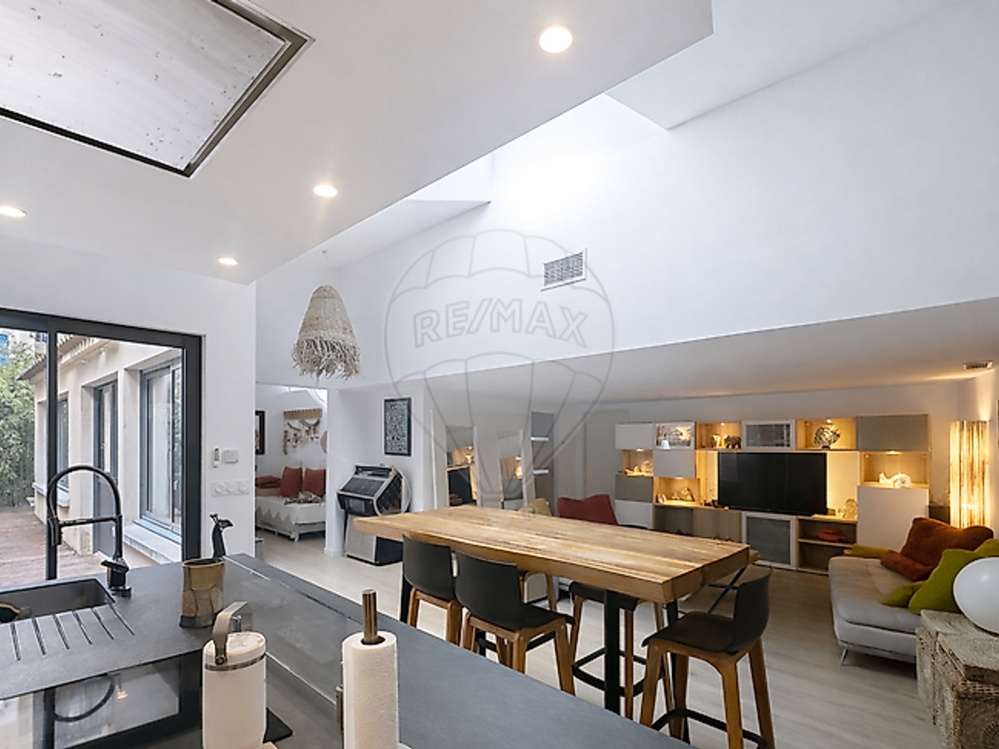 Maison à vendre - 5 pièces - 174m2 - Nîmes (30000)