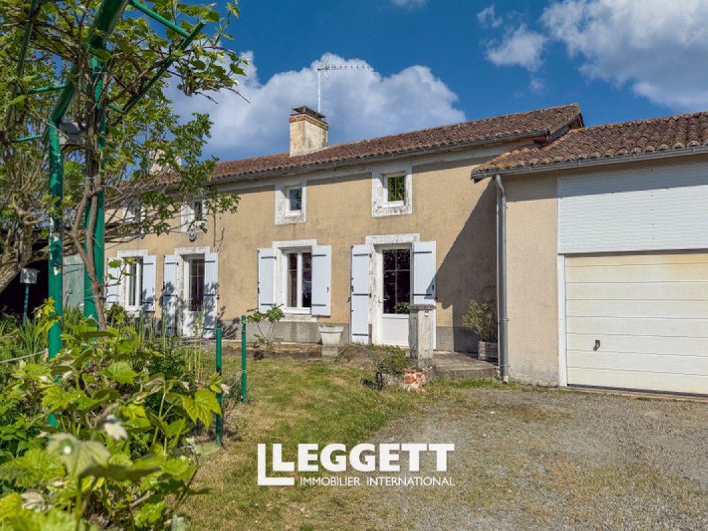 maison 5 pièce(s), POUGNE-HÉRISSON