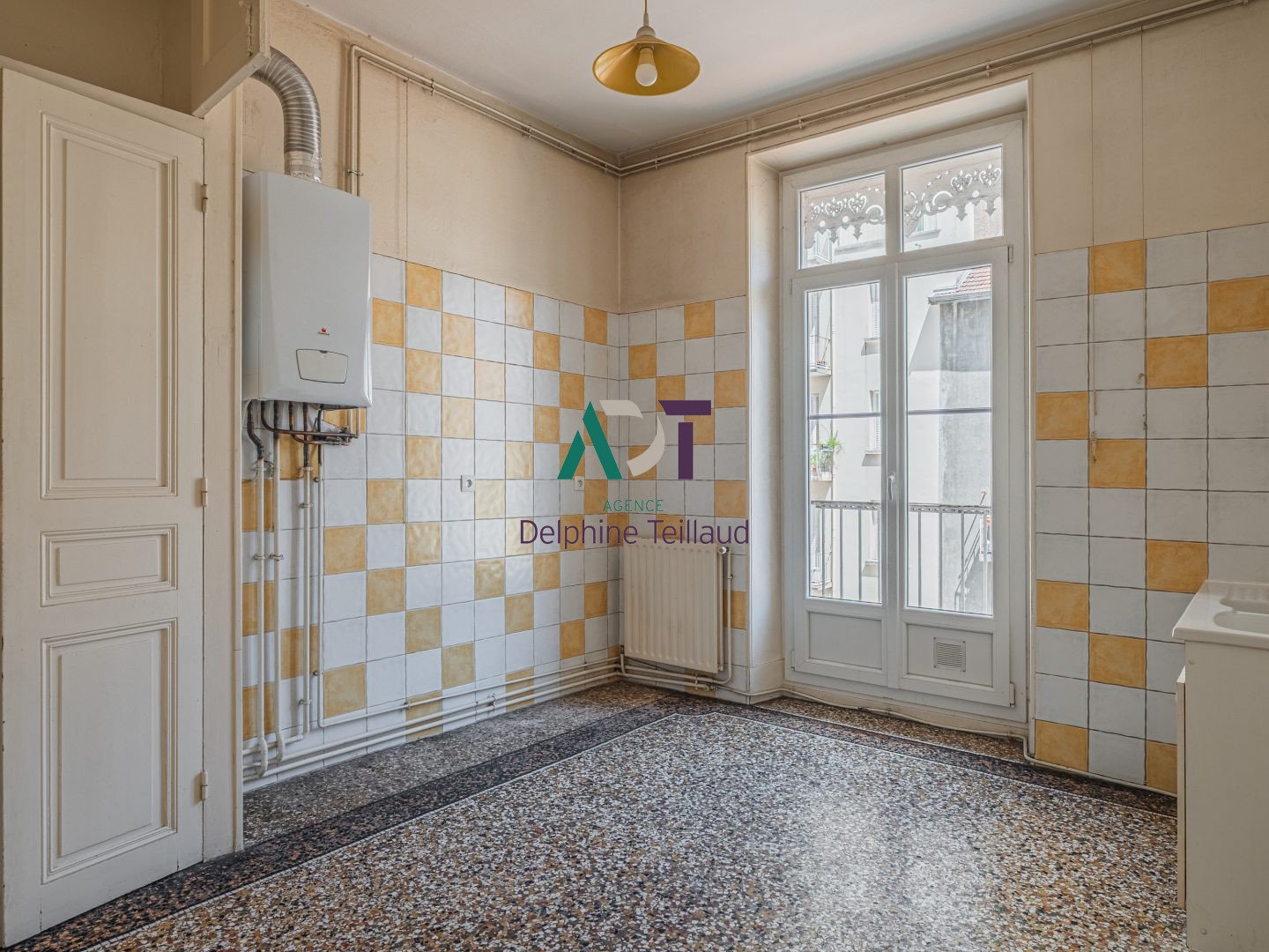 Appartement à vendre - 4 pièces - 128m2 - Grenoble (38000)