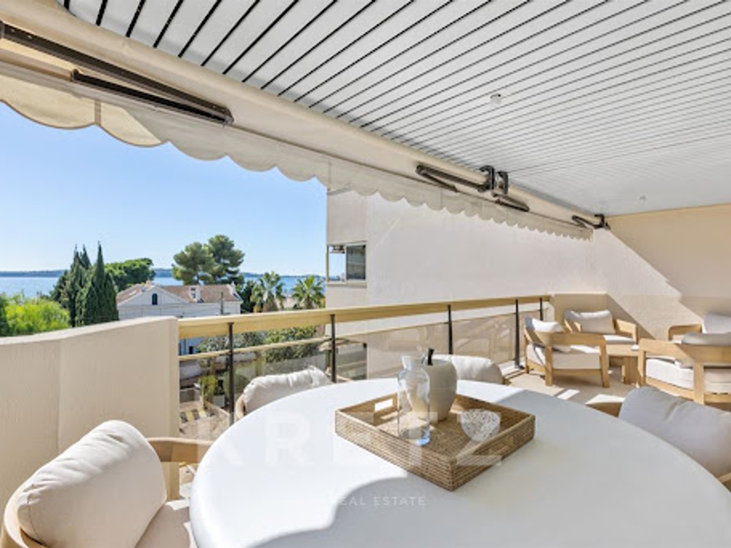 Appartement 6 pièces 101 m²