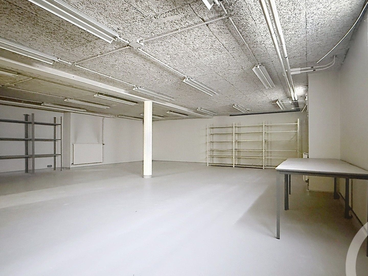 Magasin à vendre - 110m2 - Rosières-Près-Troyes (10430)