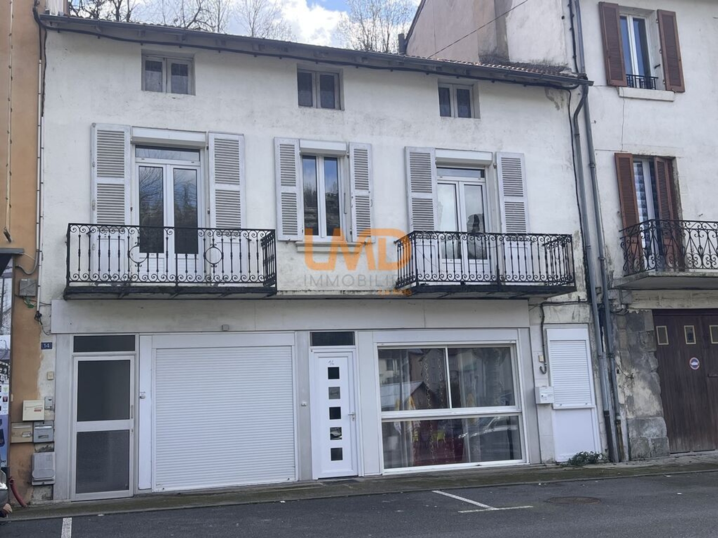 Immeuble à vendre - 8 pièces - 144m2 - Aubin (12110)